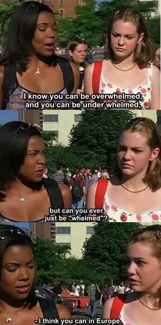 Larisa Oleynik with her female friend in 10 Things I Hate About You