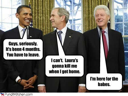 george-bush-barack-obama-talk-with-clinton