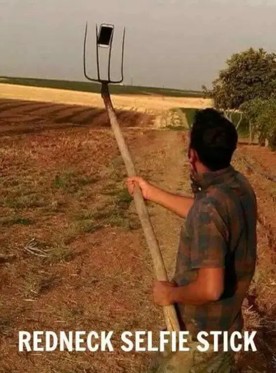 Funny Redneck Jokes About Selfie Stick