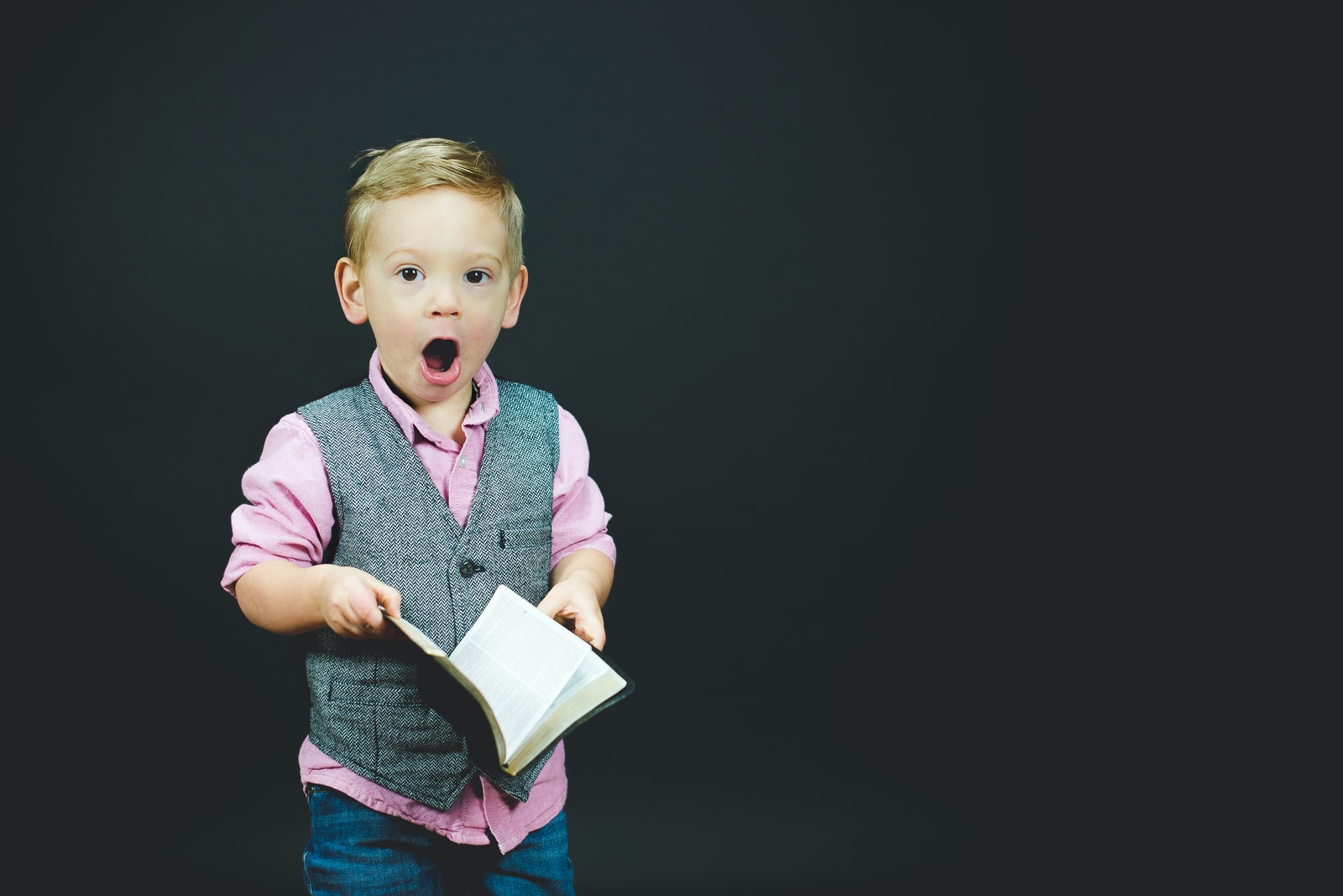 Boy Reaction To Good Roasts For Friends